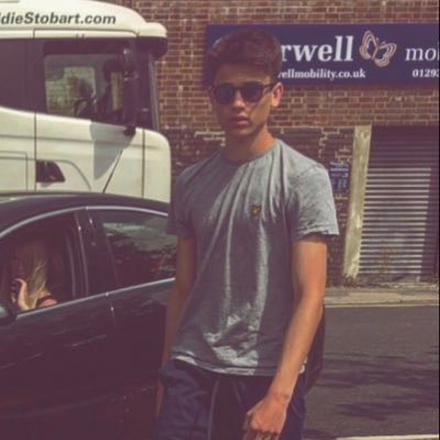 Profile Picture of Jonas Cohen (@jex_gaming) on Twitter