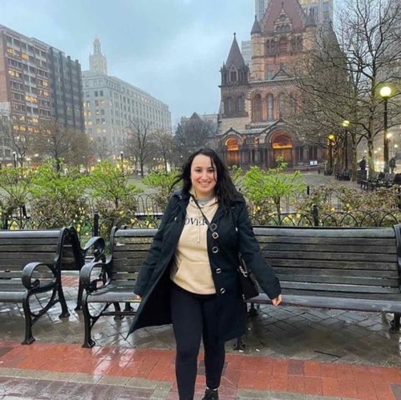 Profile Picture of Talar Magerian (@talar_angel) on Poshmark