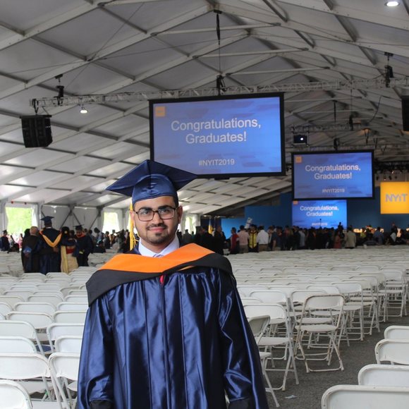 Profile Picture of Vatsal Patel (@vpate131) on Poshmark