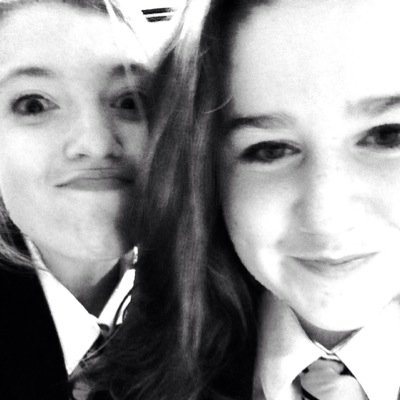 Profile Picture of April Bradshaw (@AprilBradderz) on Twitter