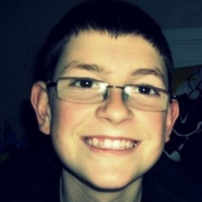 Profile Picture of Taylor James PatChin (@taylorpatChin) on Twitter