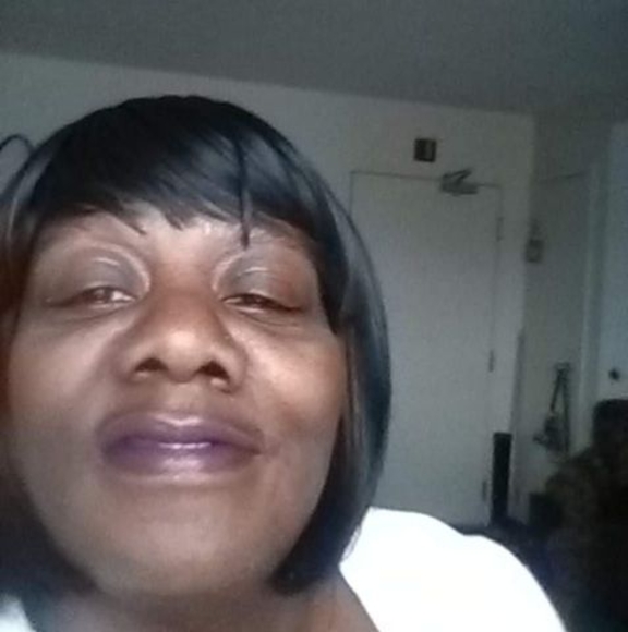 Profile Picture of Joyce Atkinson (@joycegb) on Poshmark