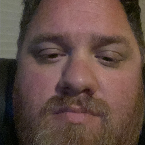 Profile Picture of Ben Fanning (@ben_fanning) on Poshmark