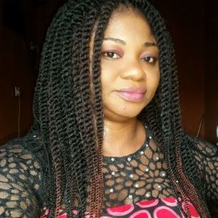 Profile Picture of Lucy Nicholas (@LucyNicholas9) on Twitter