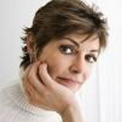 Profile Picture of Iris Jones (@internetnooz) on Twitter