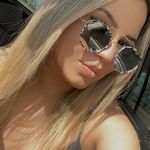 Leticia Mesquita - Instagram Profile Picture of Leticia Mesquita (@leemesquitta) on Instagram