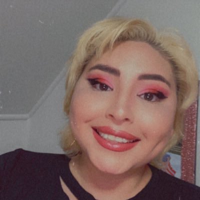 Profile Picture of Maryjane Anderson (@PaulaDelRey101) on Twitter