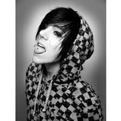 Profile Picture of Chris Frizzell (@chrisboboy) on Twitter