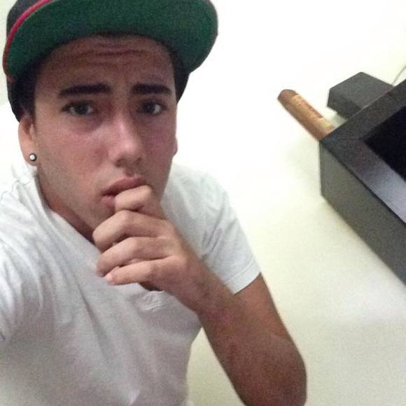 Profile Picture of Dylan Terry (@terryd5251) on Poshmark