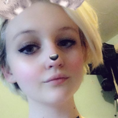 Profile Picture of Laura Atkinson (@Whitten11Krissy) on Twitter