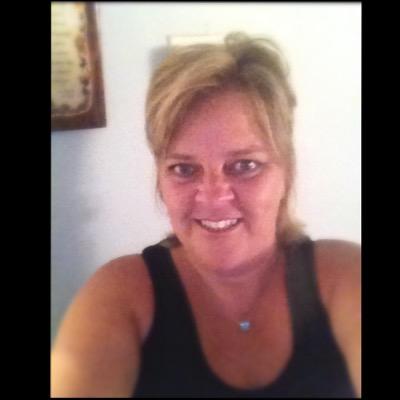 Profile Picture of Donna Mann (@donnamann27) on Twitter