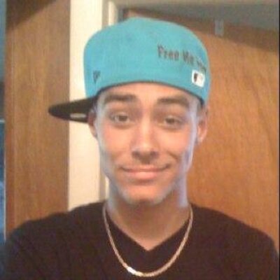 Profile Picture of Michael Sliker (@MSlikeHer) on Twitter