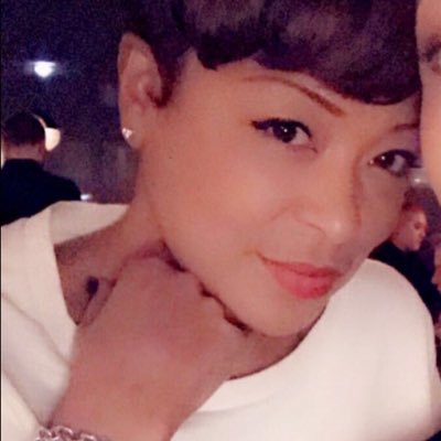 Profile Picture of Julia Huff (@darealJuliaHuff) on Twitter