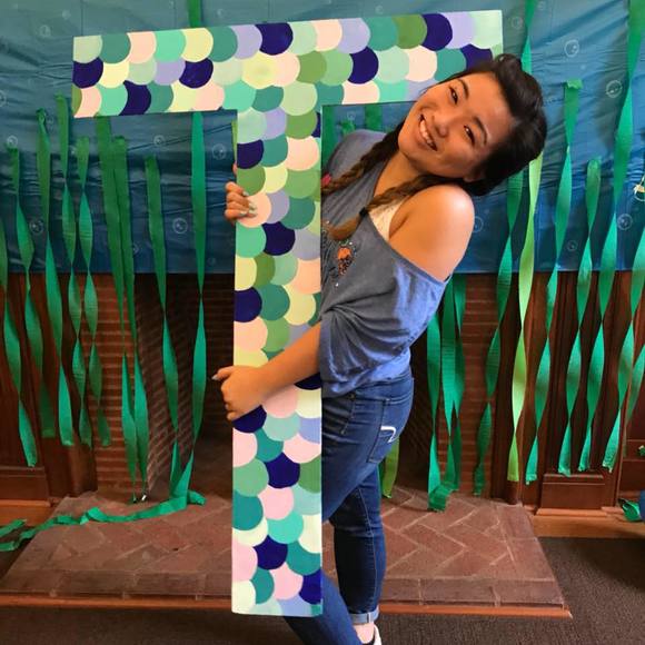 Profile Picture of Tomie Tamura (@tomieetime) on Poshmark