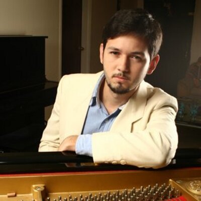 Profile Picture of Alejandro Hernandez (@alejo_gomez_99) on Twitter