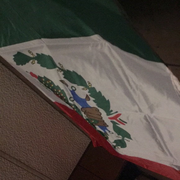 Profile Picture of Daniela Murguia (@dani_300) on Poshmark