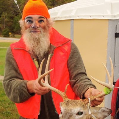 Profile Picture of Peptic (@AndrewBevis3) on Twitter