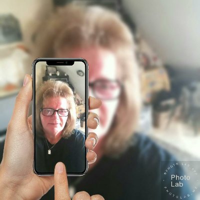 Profile Picture of Renate Graf (@RenateG86824601) on Twitter