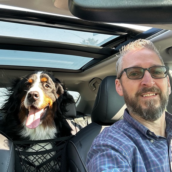 Profile Picture of Richard Shafer (@maitremind) on Poshmark