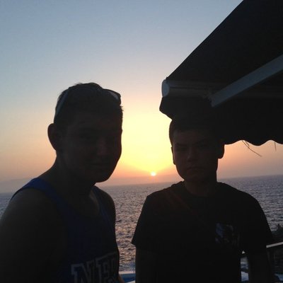Profile Picture of George Batchelor (@BatchGeorge) on Twitter