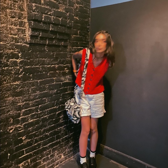 Profile Picture of Dalya Alkhatib (@dalya_alkhatib) on Poshmark