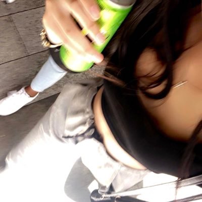 Profile Picture of Annalise Norodom (@AnnaliseNorodom) on Twitter