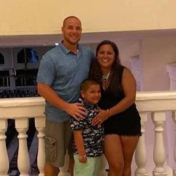 Profile Picture of Pilar Bydalek (@pbydalek) on Poshmark