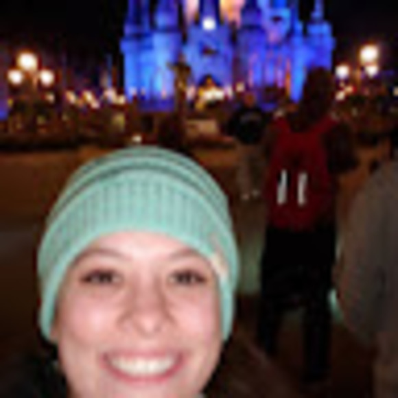 Profile Picture of Tiffany Grodi (@tgrodie) on Poshmark