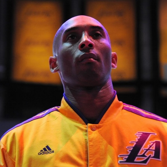 Profile Picture of Liu Yuxiao (@yuxiaoliu1126) on Poshmark