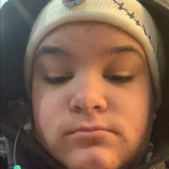 Profile Picture of Caite Bradow (@caitebradow38) on Poshmark