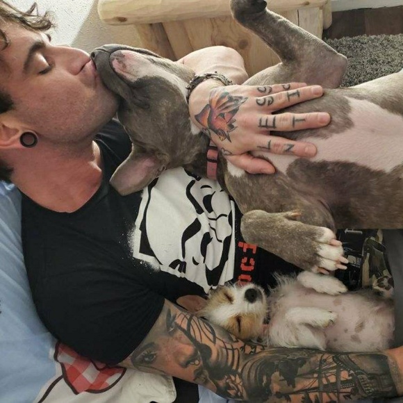 Profile Picture of Cory Boudreaux (@speedyducky) on Poshmark