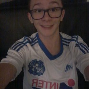 Samuel Petrone - Twitter Profile Picture of Samuel Petrone (@SamByNight) on Twitter