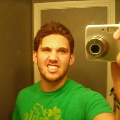 Profile Picture of Josh Vanni (@seaturtle111) on Twitter