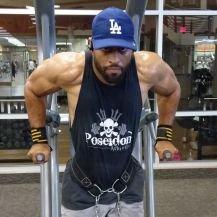 Profile Picture of Light Skin Avon Barksdale (@MikeLaShay) on Twitter