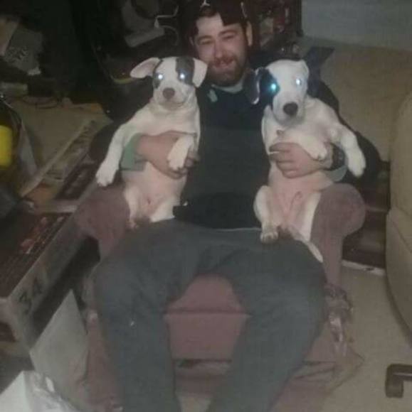 Profile Picture of Simon Butner (@sim125) on Poshmark