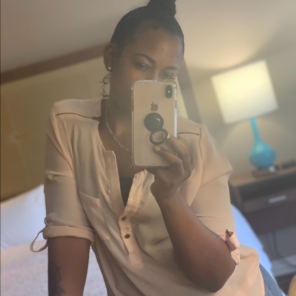 Profile Picture of Tameka Thomas (@tamekat530) on Poshmark