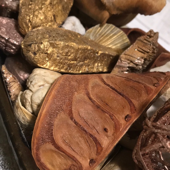 Leah Avezova - Poshmark Profile Picture of Leah Avezova (@leahav89) on Poshmark