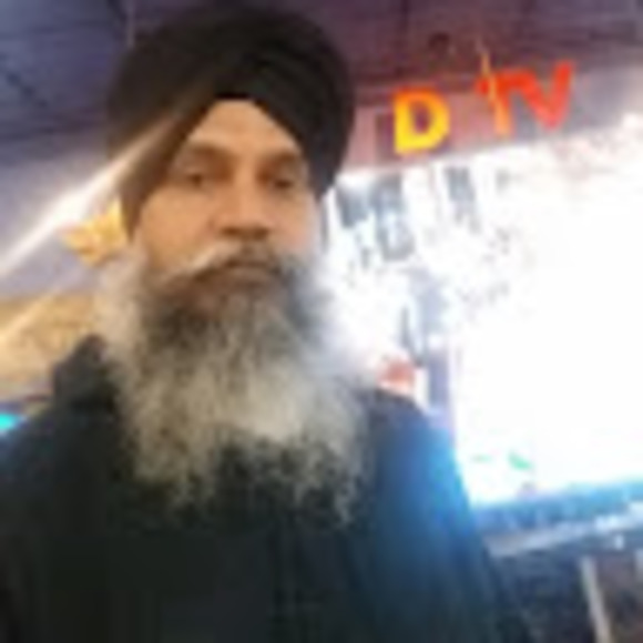 Profile Picture of Kamal jeet singh Singh (@arshkomal1973) on Poshmark