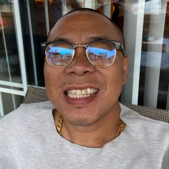 Bountham Kingsouvanhkham - Poshmark Profile Picture of Bountham Kingsouvanhkham (@bounthamk) on Poshmark