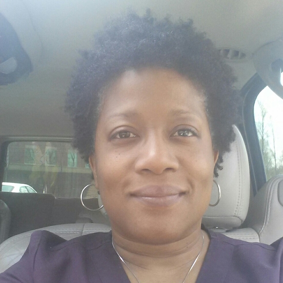 Profile Picture of Yvette Duncan (@yduncan36) on Poshmark