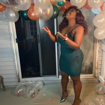 Profile Picture of Bianca Jean (@BizzyBe3) on Twitter