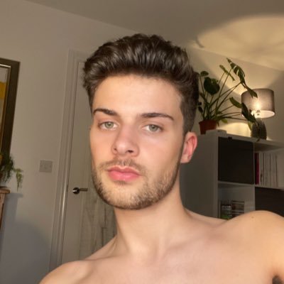 Frederick Arthur ⚡️ - Twitter Profile Picture of Frederick Arthur ⚡️ (@freddddiiieeee) on Twitter