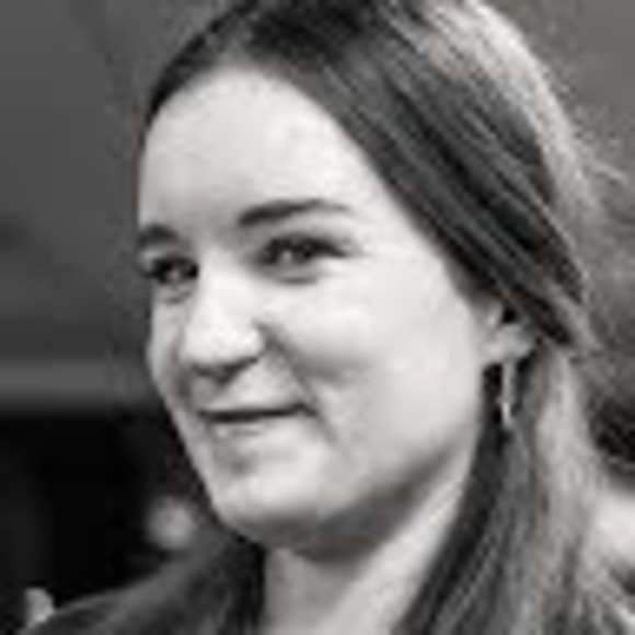 Profile Picture of Marine Frémy (@gnignie) on Poshmark