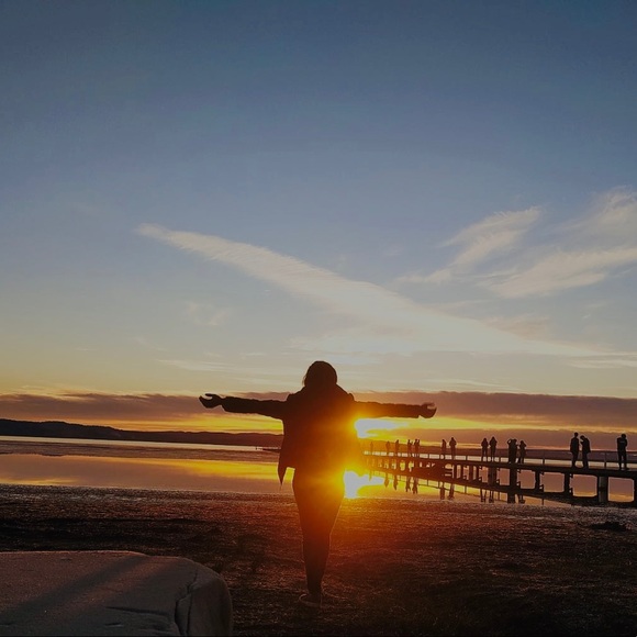 Profile Picture of Shanthi Pithani (@shanthipithani) on Poshmark