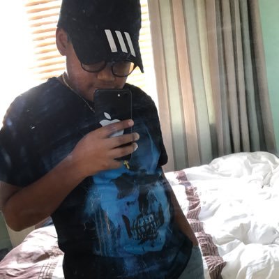 Profile Picture of Joshua De Britoon Twitter