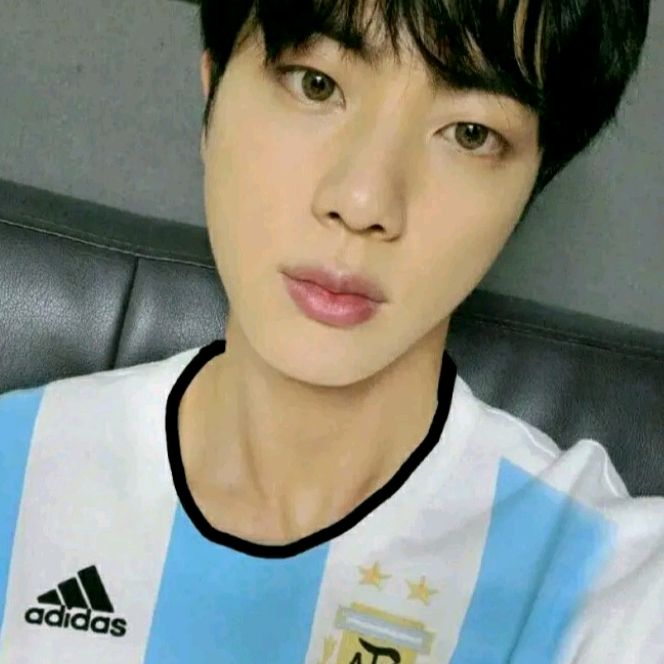 Profile Picture of Vincent Tape (@vincenttape885) on Tiktok