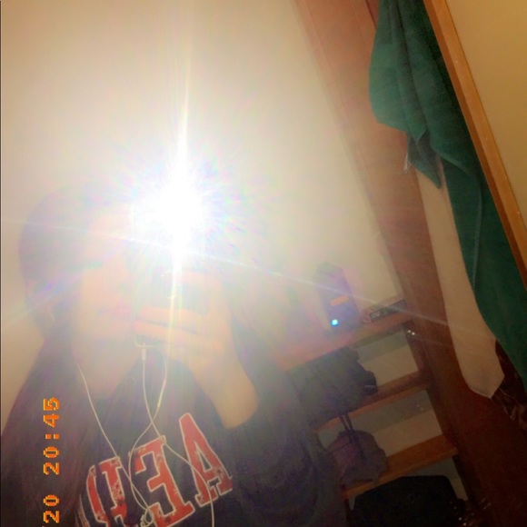 Profile Picture of Emily Wampler (@emilywampler303) on Poshmark