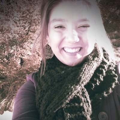 Profile Picture of Julia Riggs (@Juliariggs17) on Twitter