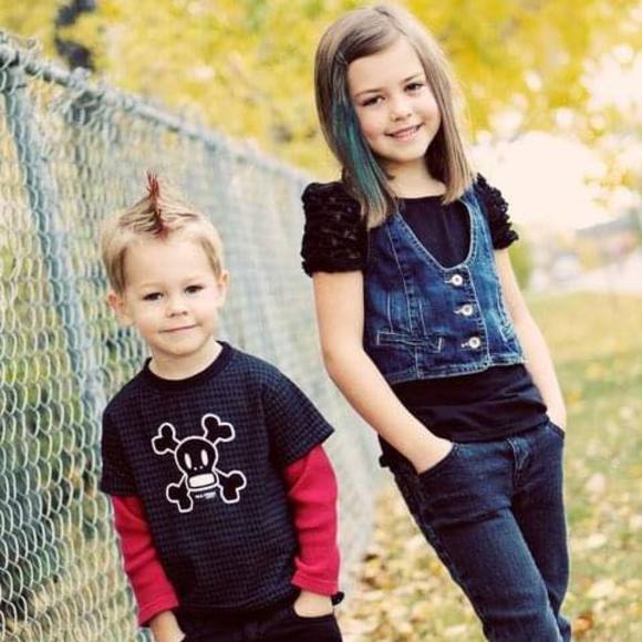 Profile Picture of Nicole Hertz (@hertznicole) on Poshmark