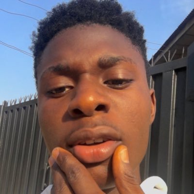 Profile Picture of Cruiz (@VirginTommie) on Twitter